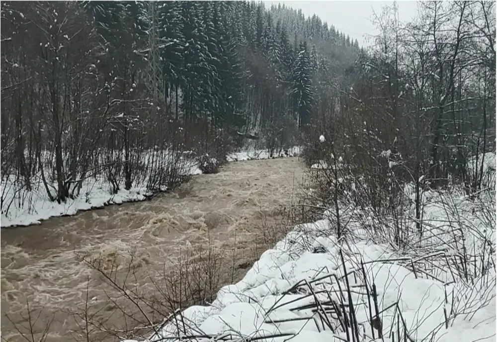 Cod galben de viituri pentru aproape jumătate de țară. HARTA zonelor afectate