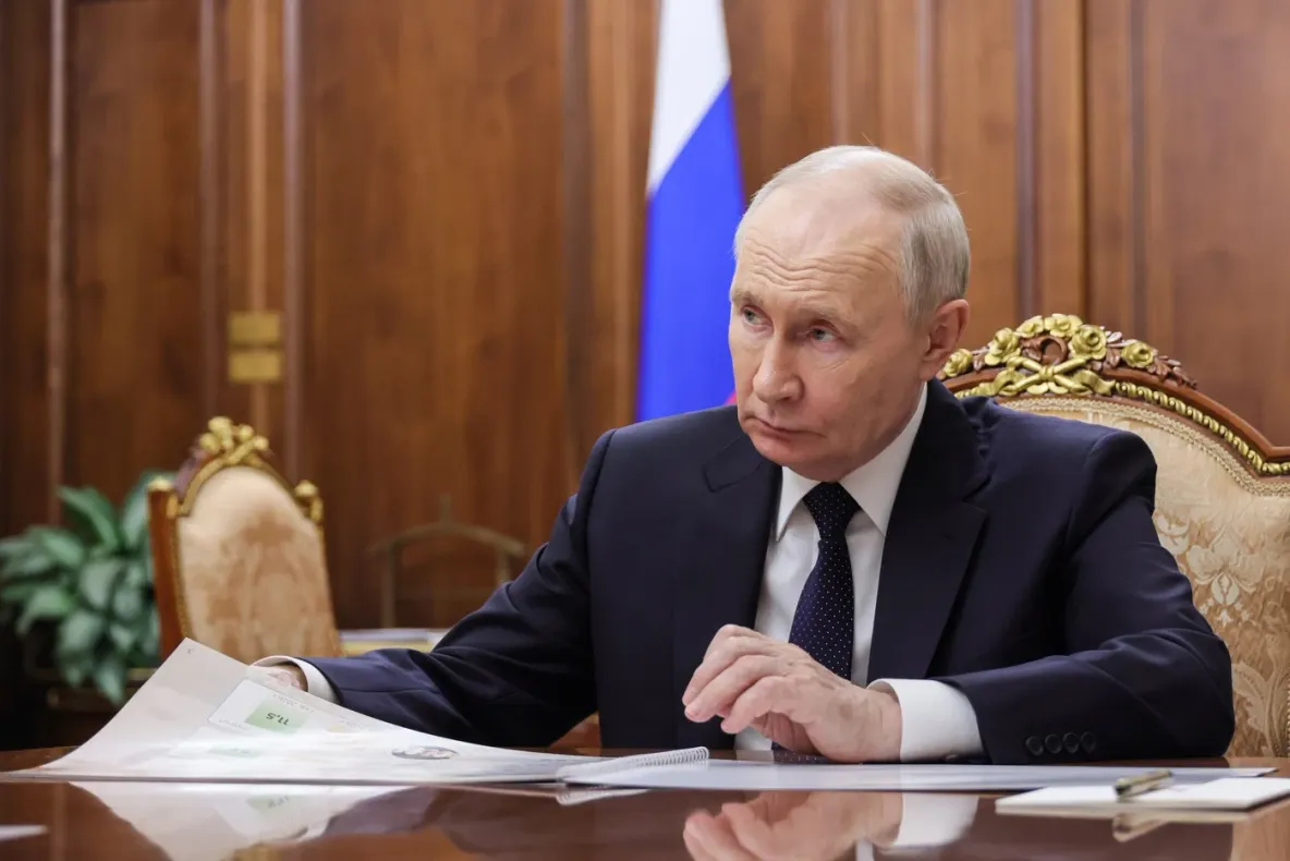 Rusia ar putea direcționa aproape jumătate din buget către război. Cheltuielile militare ar urma să crească drastic
