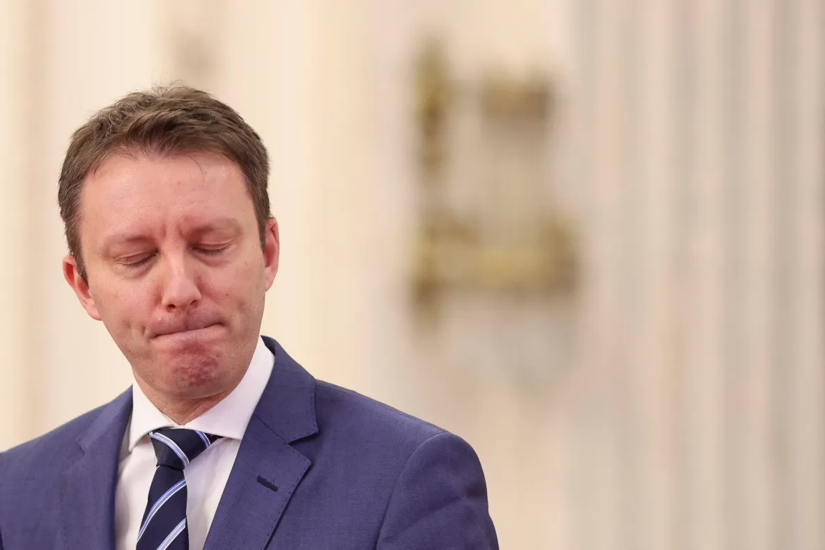 SURSE Guvernul Mureșan a picat la votul din Parlament. Ar fi obținut mai puține voturi decât guvernul Veștea