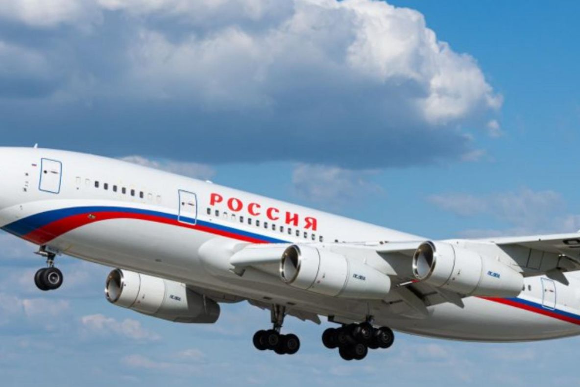 Lungul drum către casă al diplomaților ruși expulzați: OCOL de 15.000 de km din Grecia și Spania