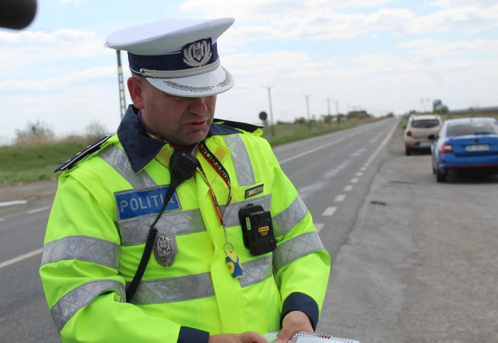 Cod Rutier 2023. Ce amendă plătesc şoferii care au un far defect la maşină – greșeala făcută în trafic care atrage sancțiuni dure