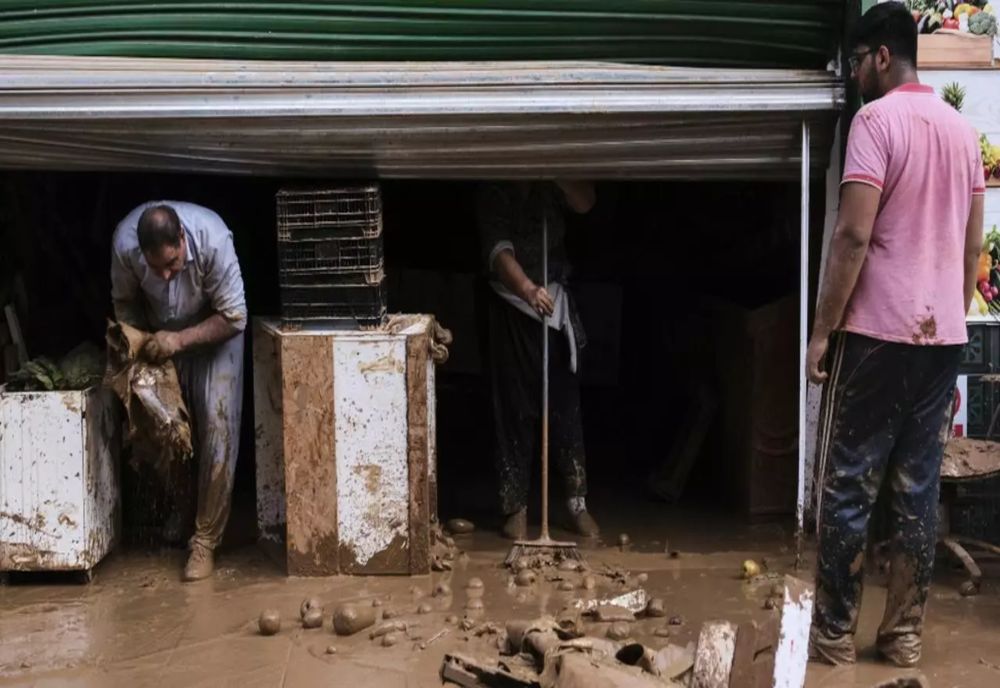 CINE ERAU CEI 3 ROMÂNI GĂSIȚI MORȚI ÎN GARAJUL INUNDAT DIN VALENCIA