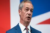 Alegeri parlamentare parţiale în Regatul Unit: Nigel Farage se confruntă cu „omul cu coşul de gunoi” într-un scrutin ieşit din comun