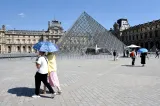 Canicula schimbă regulile la Paris. Autoritățile au interzis consumul și vânzarea de alcool