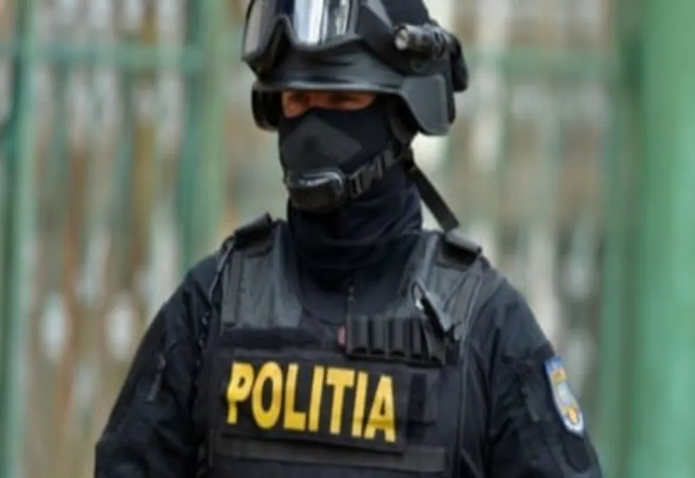 Un voluntar la Comisia Europeană, acuzat de pornografie infantilă