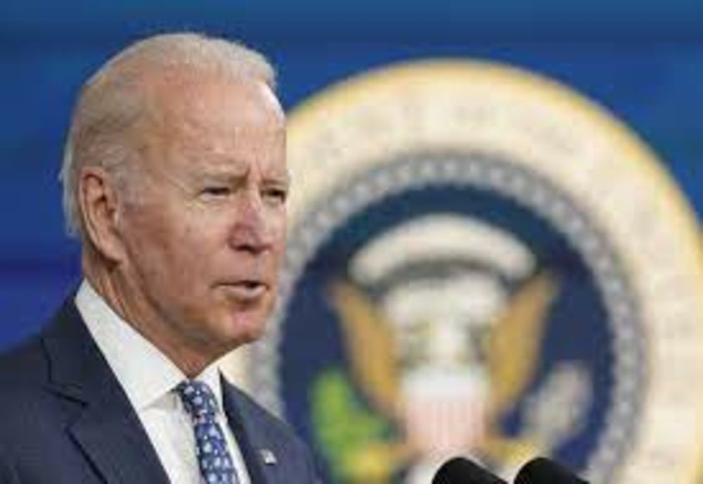 Biden susține că decizia Curţii Supreme privind imunitatea lui Trump creează un precedent periculos